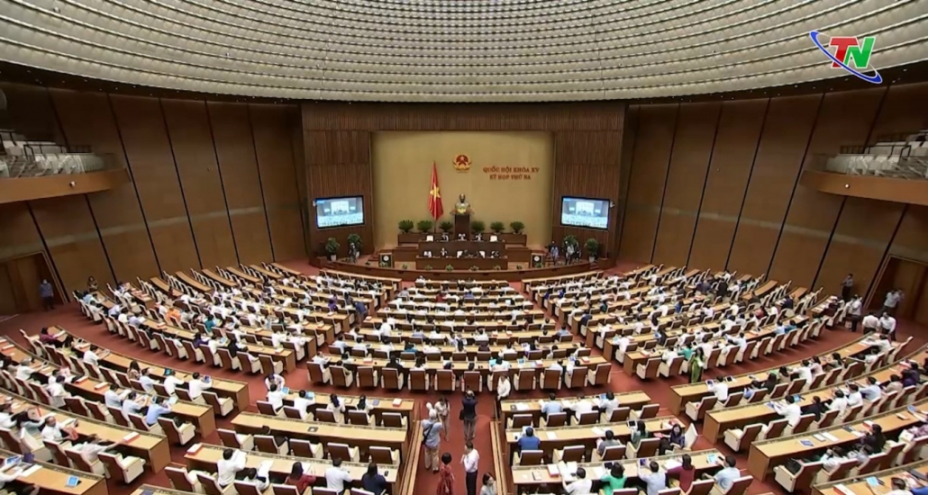 Quốc hội tiếp tục thảo luận về kế hoạch phát triển kinh tế - xã hội