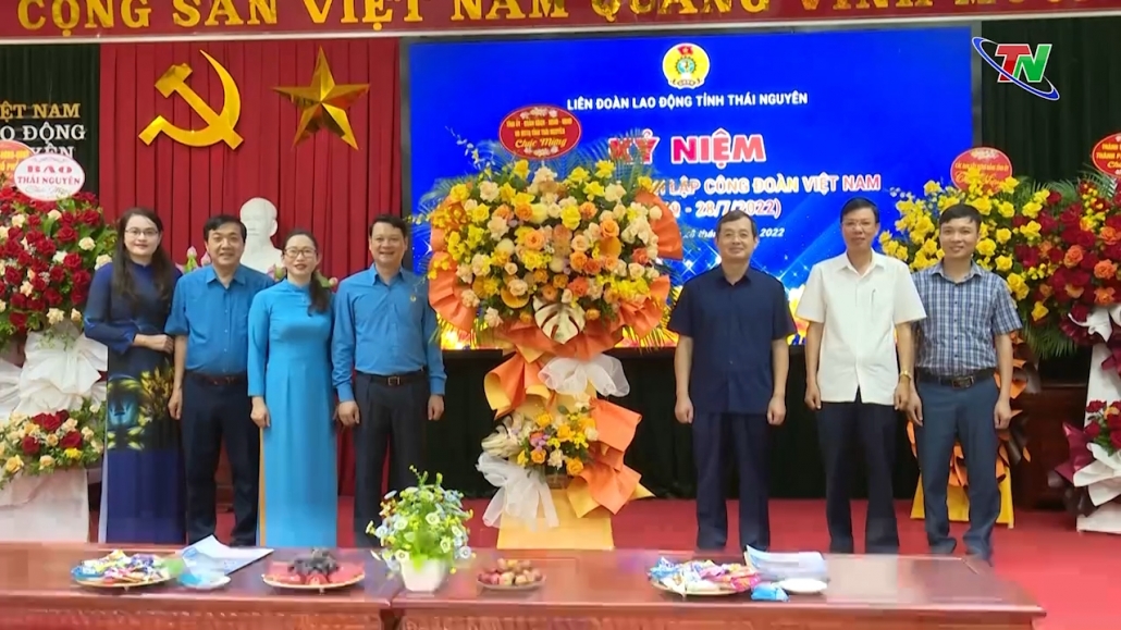 Kỷ niệm 93 năm ngày thành lập Công đoàn Việt Nam