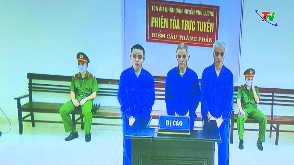 Lần đầu tiên mở phiên tòa xét xử trực tuyến tại huyện Phú Lương
