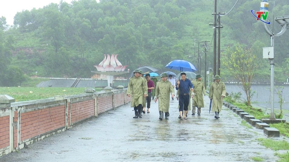 Lãnh đạo tỉnh kiểm tra công tác phòng chống lụt bão