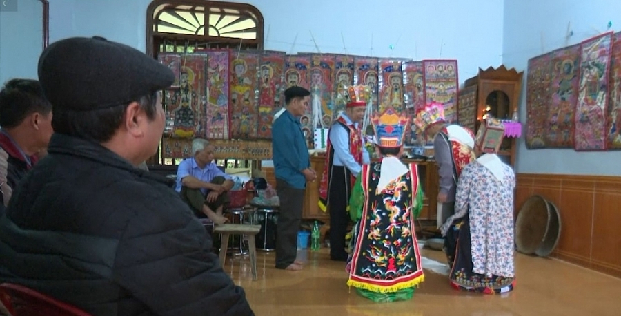 [Photo] Nghi lễ cấp sắc - Nét văn hóa của người Dao ở Định Hóa