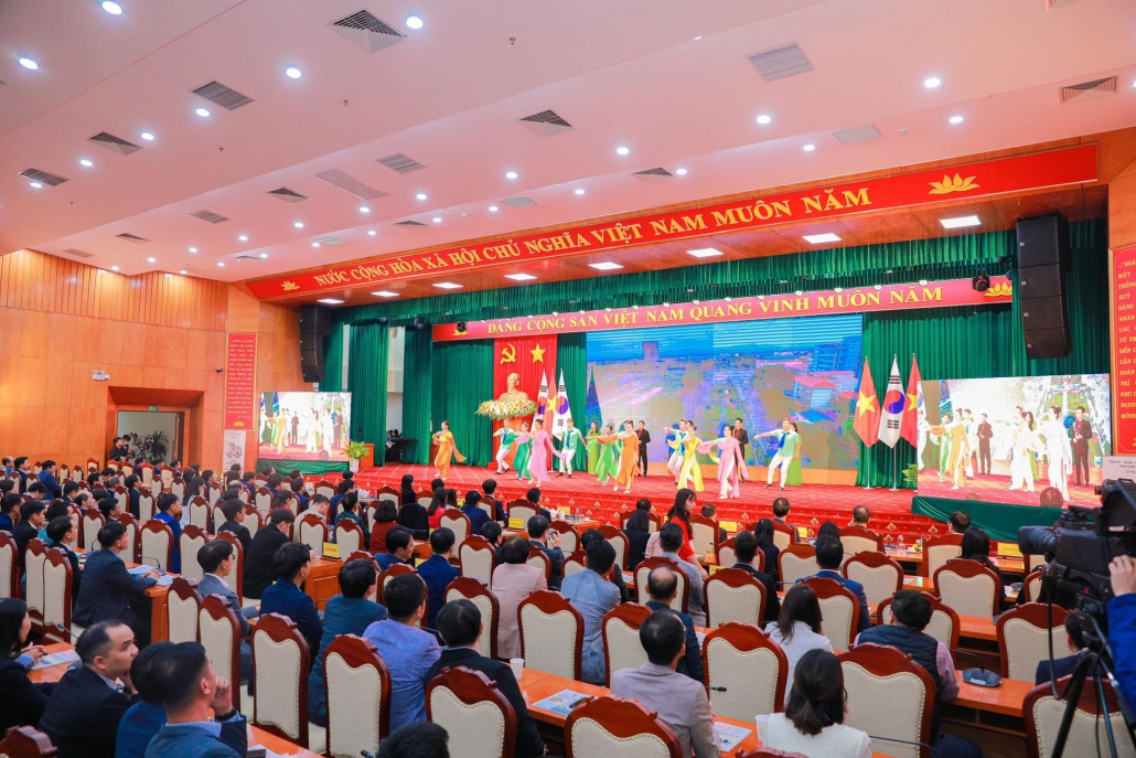 Thái Nguyên: Kỷ niệm 30 năm thiết lập quan hệ ngoại giao Việt Nam - Hàn Quốc và trao tặng Huân chương hữu nghị