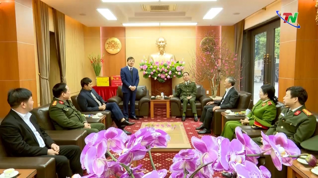 Đồng chí Thứ trưởng Bộ Công an thăm và chúc tết tỉnh Thái Nguyên