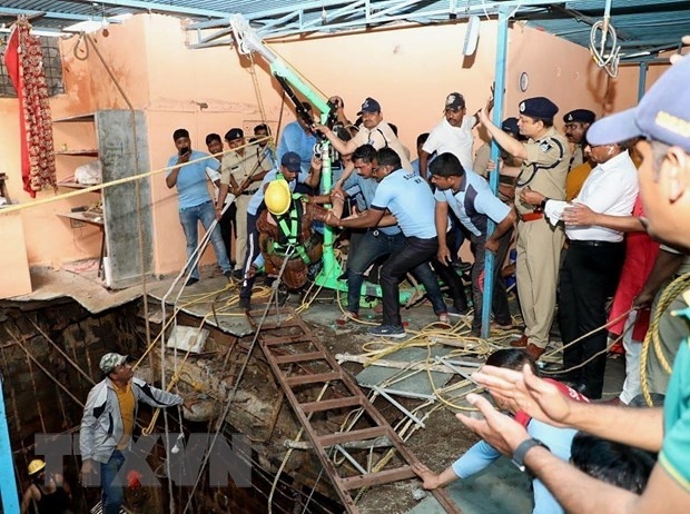 Ấn Độ: Thêm nhiều người thương vong trong vụ sập giếng bậc thang