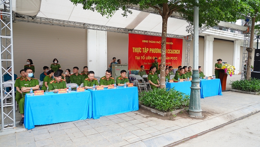 TP Thái Nguyên thực tập phương án PCCC&CNCH tại Tổ liên gia an toàn PCCC