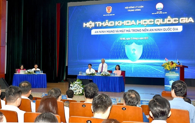 [Photo] Hội thảo khoa học quốc gia "An ninh mạng và Mật mã trong nền an ninh quốc gia"
