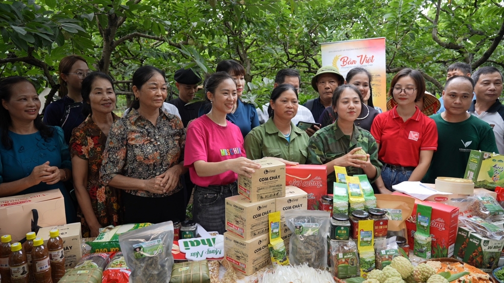 [Photo] Tăng cường Kết nối, xúc tiến tiêu thụ nông sản - sản phẩm OCOP tỉnh Thái Nguyên