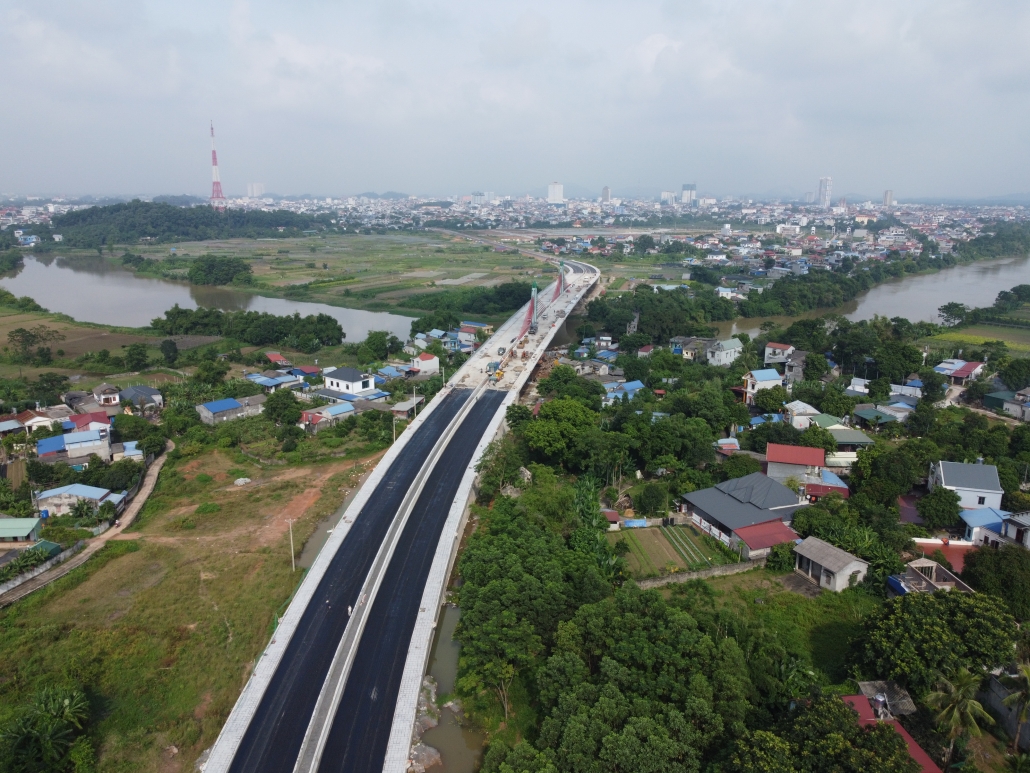 [Photo] TP Thái Nguyên: Phấn đấu thông xe cầu Huống Thượng trong tháng 9/2023