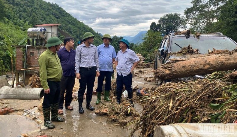Lũ ống bất ngờ tại Lào Cai, 7 người chết và mất tích ảnh 1