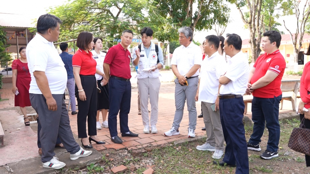 Hội Chữ thập đỏ tỉnh Chungnan Hàn Quốc tổ chức các hoạt động hỗ trợ tại huyện Phú Bình
