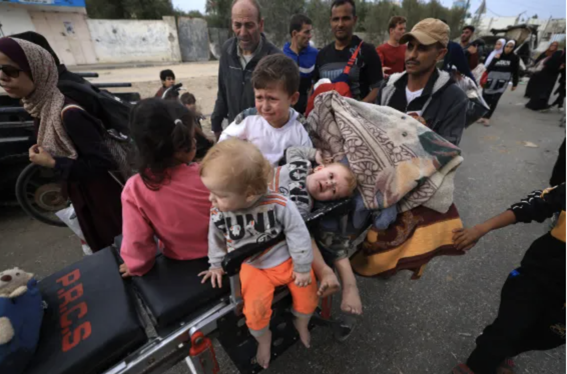Loạt cảnh báo thảm hoạ tàn khốc tại Gaza; trẻ em bị thương đau đớn vì không có thuốc gây tê