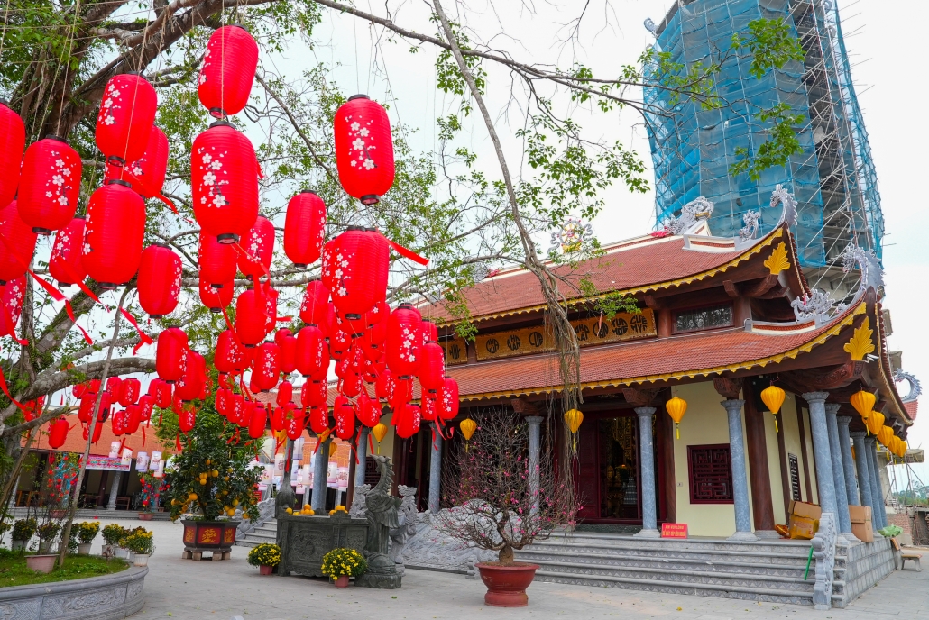 [Photo] Lễ chùa đầu năm, nét đẹp văn hóa của người Việt