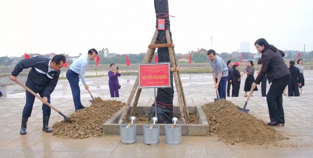 Lễ Phát động Tết trồng cây "Đời đời nhớ ơn Bác Hồ Xuân Giáp Thìn năm 2024" tại TP Thái Nguyên
