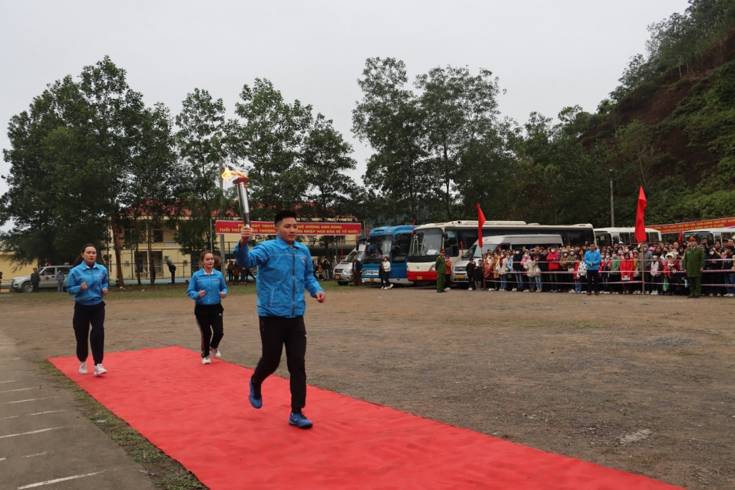 [Trực tuyến] Thái Nguyên: Trên 2.000 thanh niên ưu tú lên đường nhập ngũ