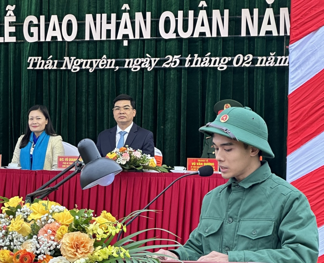 [Trực tuyến] Thái Nguyên: Trên 2.000 thanh niên ưu tú lên đường nhập ngũ