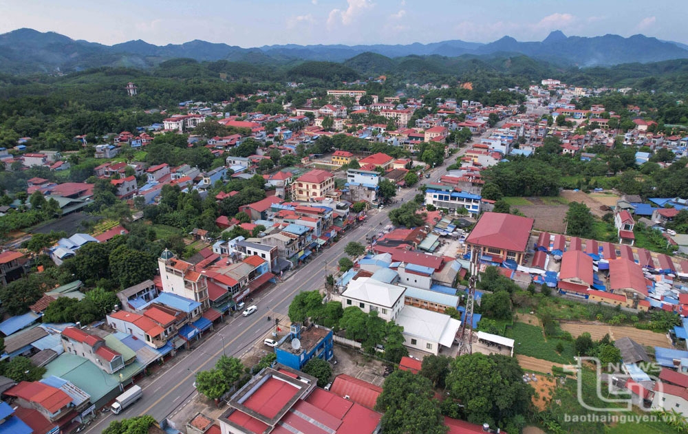 Dinh Hoa district eligible to recognized new rural area