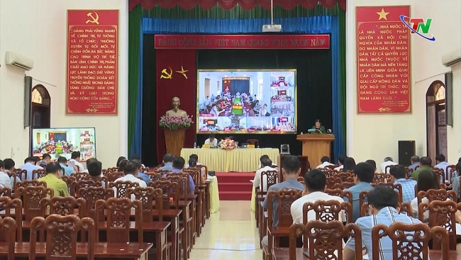 Đại biểu Quốc hội tỉnh Thái Nguyên tiếp xúc cử tri huyện Phú Bình và Võ Nhai