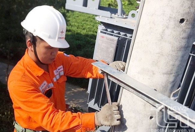 Pho Yen City: Install 8 transformer stations to prevent grid overload