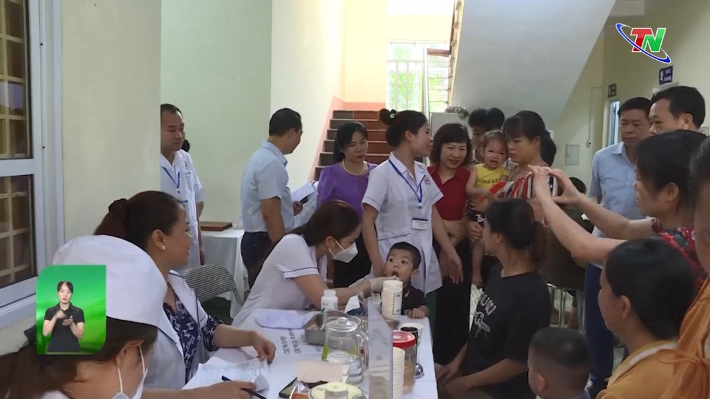 Giám sát hoạt động triển khai Chiến dịch toàn dân cho trẻ uống Vitamin A tại Thái Nguyên