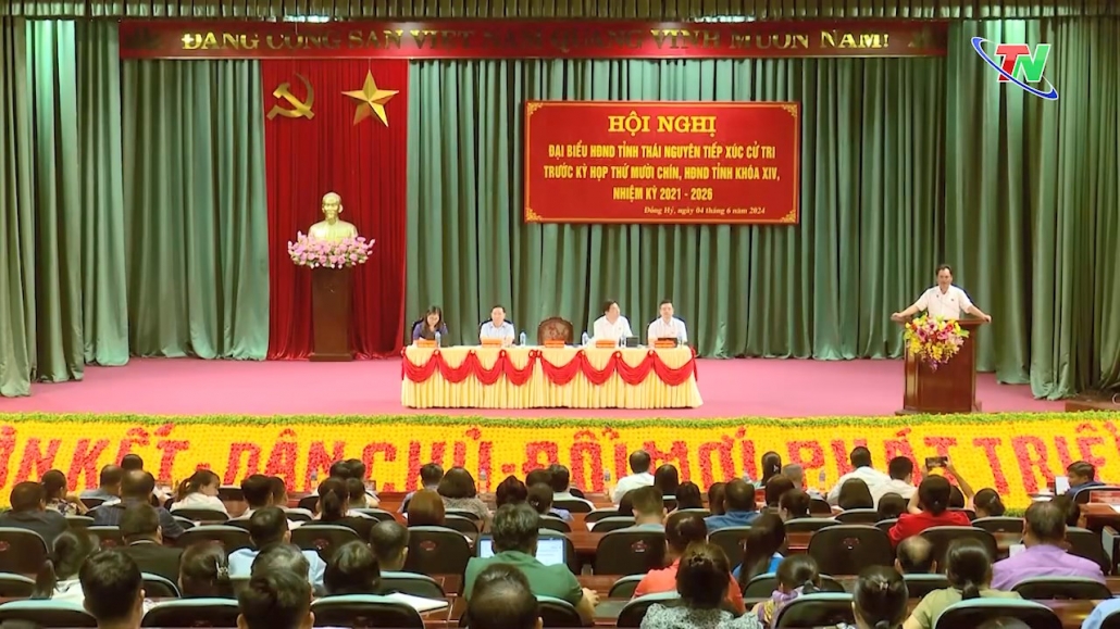 Đồng chí Chủ tịch UBND tỉnh tiếp xúc cử tri huyện Đồng Hỷ