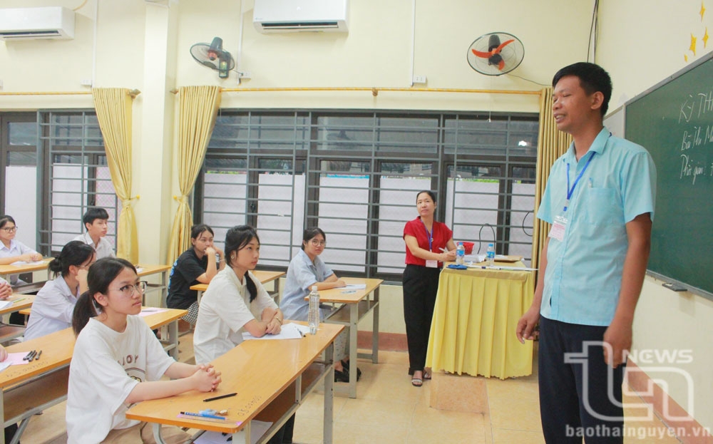 Thai Nguyen: Nearly 17.5 thousand candidates take part in the 10th grade entrance exam for the 2024-2025 school year