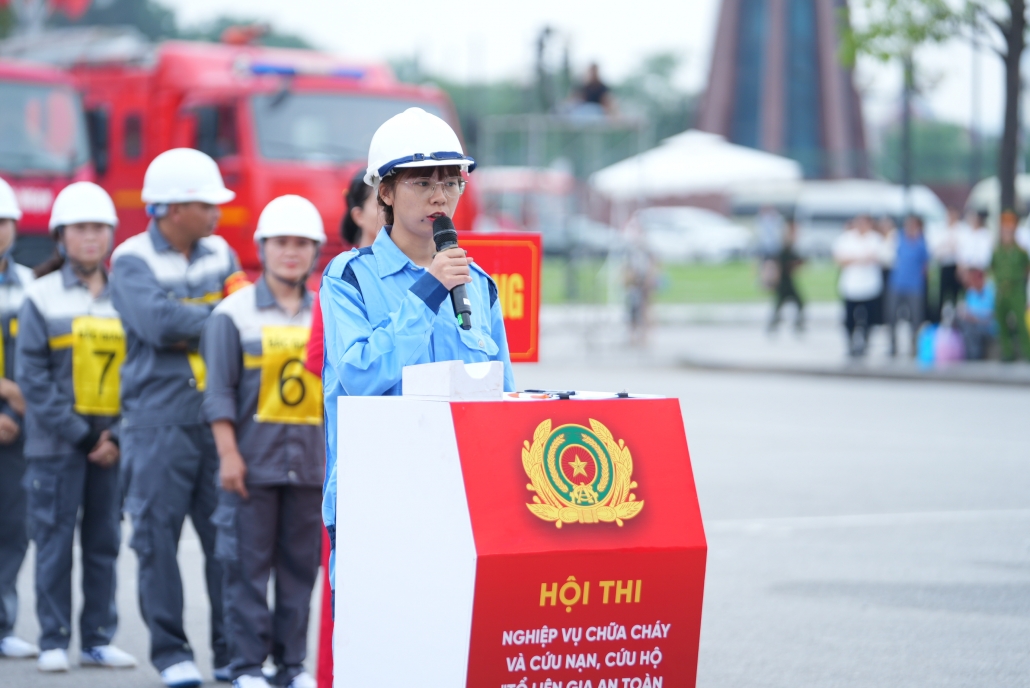 [Photo] Sôi nổi Hội thi tổ liên gia PCCC toàn quốc vòng 2 khu vực 1 tại Thái Nguyên