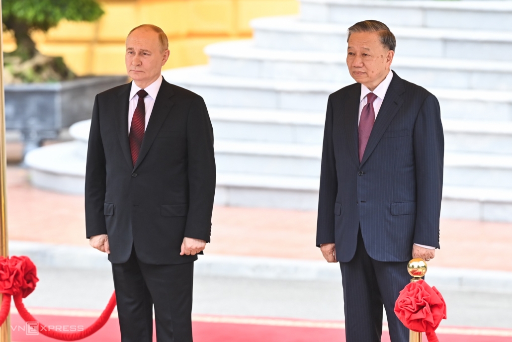 23 giờ Tổng thống Putin ở Hà Nội