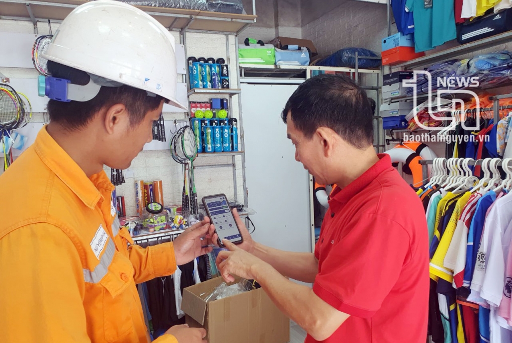 Thai Nguyen Power Company: More than 24.3 thousand customers install the customer care application