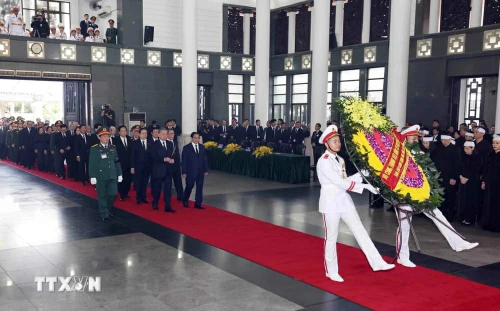 越共中央总书记阮富仲吊唁仪式今日举行