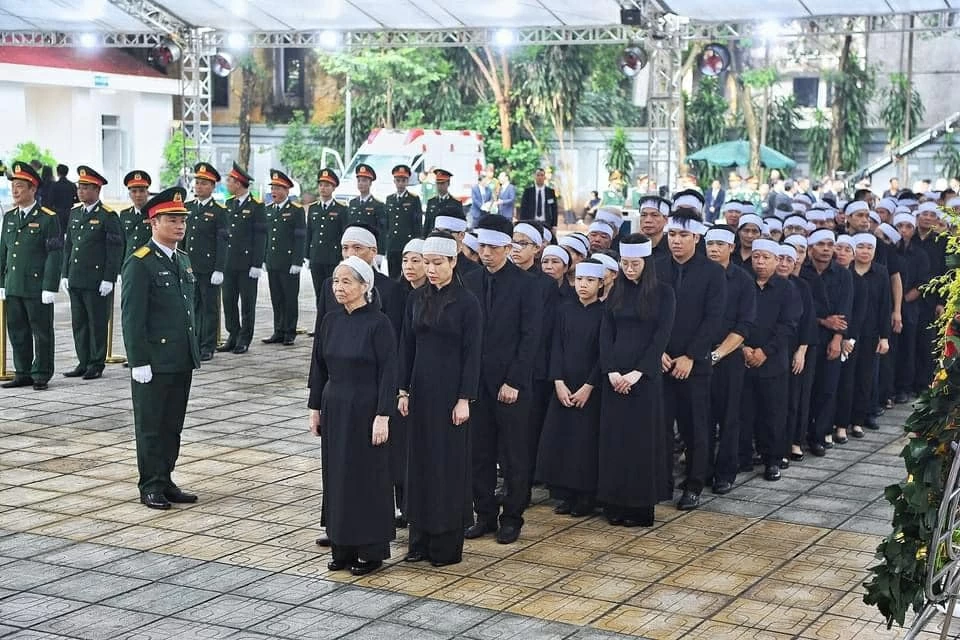 越共中央总书记阮富仲吊唁仪式今日举行