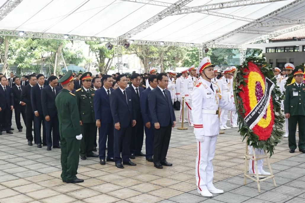 [Photo]Đoàn Đại biểu tỉnh Thái Nguyên viếng Tổng Bí thư Nguyễn Phú Trọng