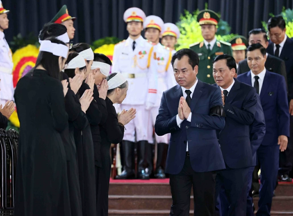 [Photo]Đoàn Đại biểu tỉnh Thái Nguyên viếng Tổng Bí thư Nguyễn Phú Trọng