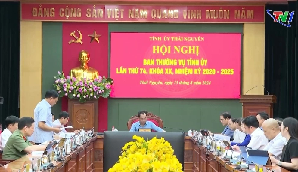 Hội nghị Ban Thường vụ Tỉnh ủy lần thứ 74, khoá XX