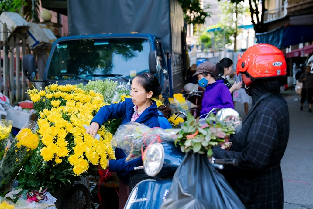 [Photo] Nét đẹp văn hoá ngày Rằm tháng Bảy