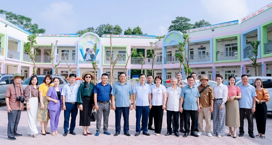 [Photo] Hội Nhà báo Thái Nguyên thực tế tại huyện Định Hóa