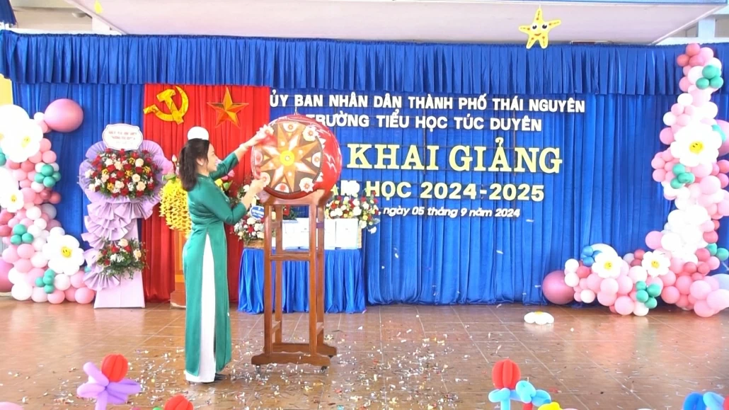 [Trực tuyến] Thái Nguyên: Tưng bừng khai giảng năm học mới 2024 2025