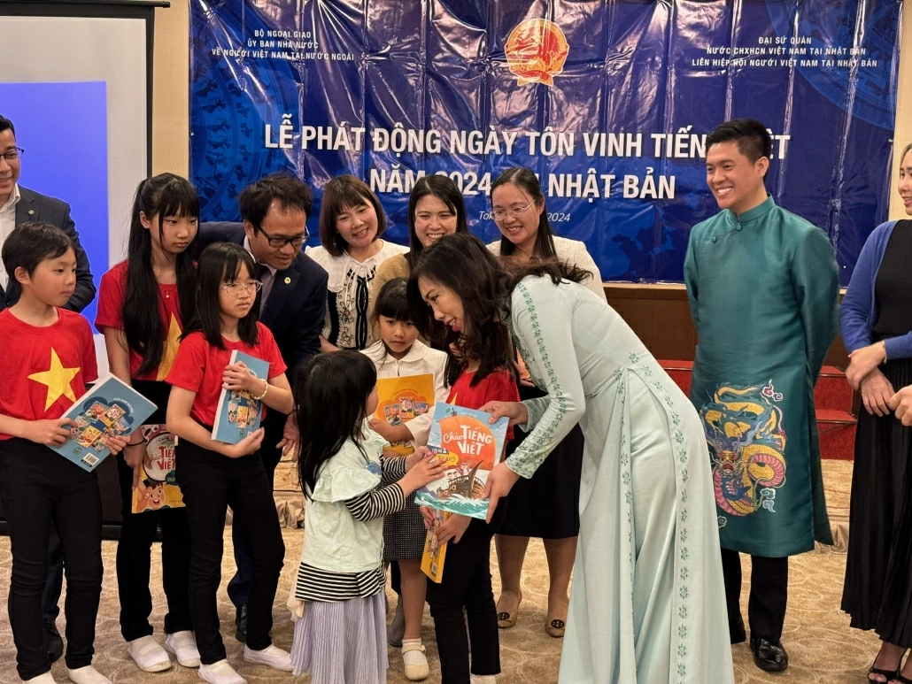 Implementing the Plan for Vietnamese Language Honor Day 2024 in Thai Nguyen Province