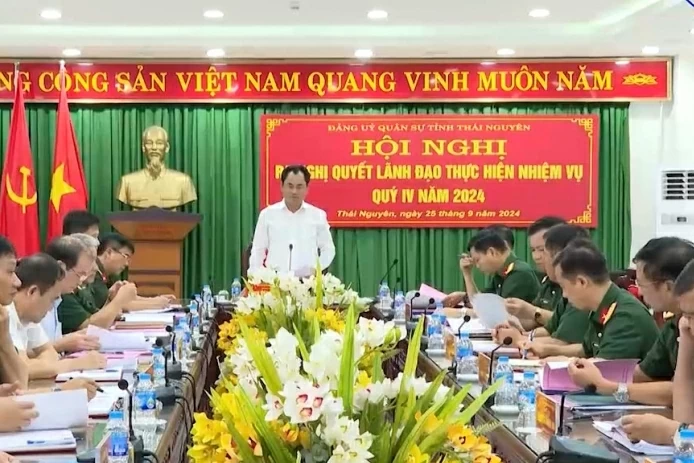 Tập trung lãnh đạo, chỉ đạo thực hiện nhiệm vụ quốc phòng, quân sự địa phương