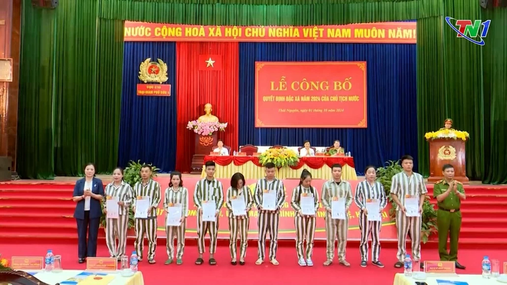 Đặc xá cho phạm nhân tại Trại tạm giam Công an tỉnh Thái Nguyên