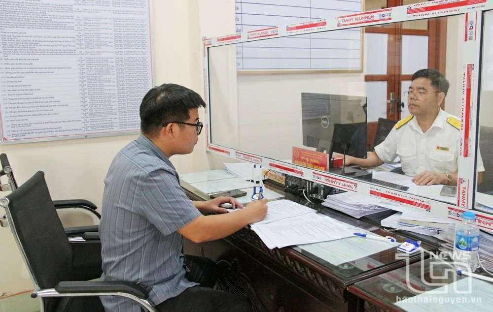 Phu Binh speeds up budget collection