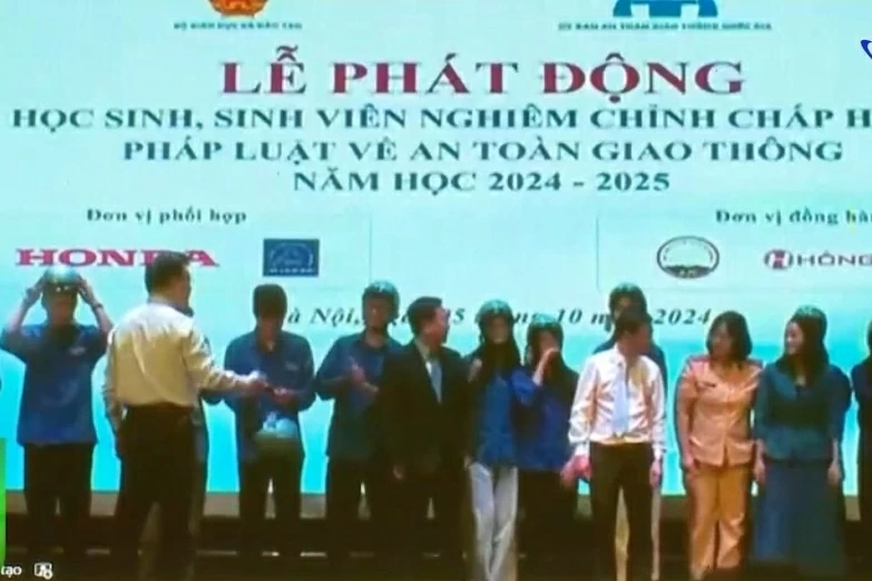 Phát động học sinh, sinh viên nghiêm chỉnh chấp hành Luật An toàn giao thông