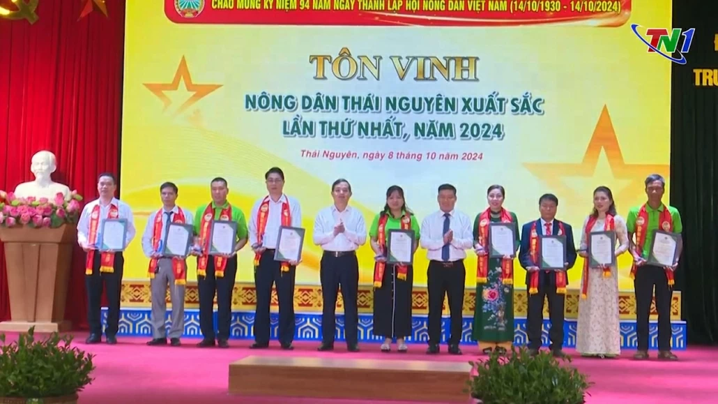 Xây dựng nông nghiệp hiện đại, nông dân văn minh