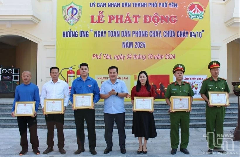 Pho Yen City: Launching the National Fire Prevention and Fighting Day