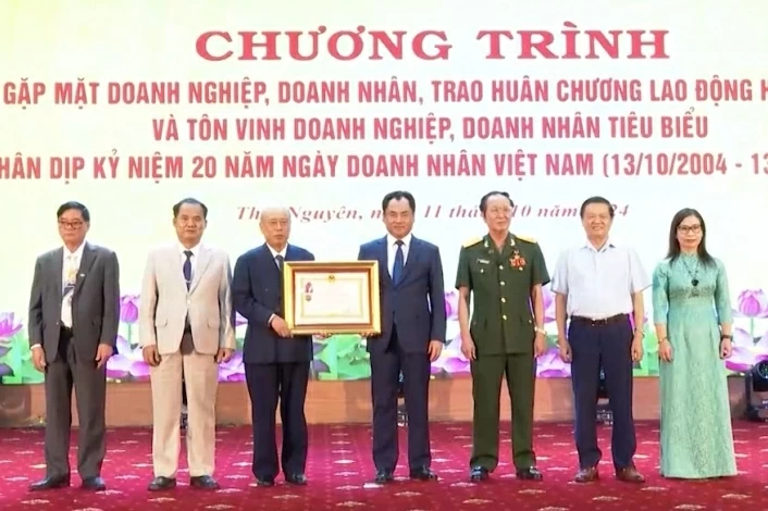 Thái Nguyên: Kỷ niệm 20 năm ngày Doanh nhân Việt Nam