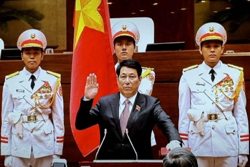 Đẩy mạnh các phong trào thi đua, hoàn thành thắng lợi nhiệm vụ quốc phòng - quân sự địa phương