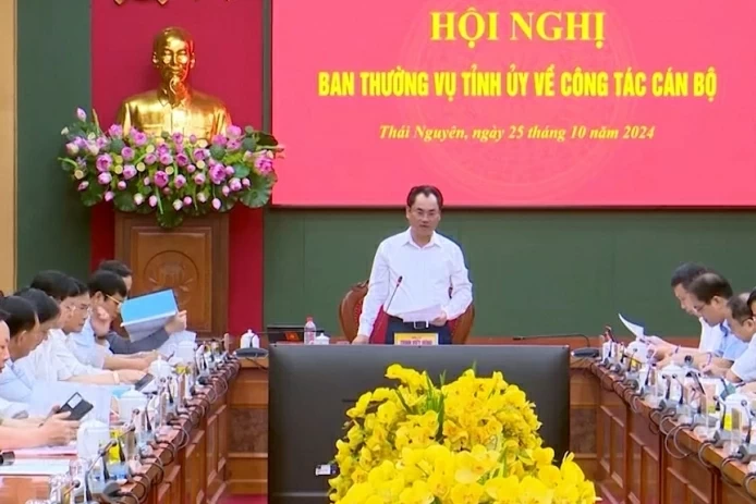 Gặp mặt, biểu dương các nhà khoa học tiêu biểu