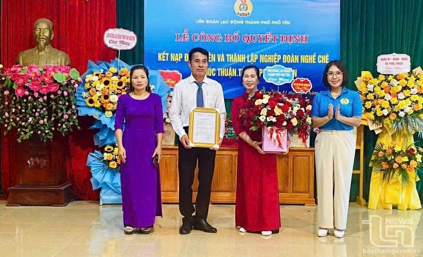 Establishment of Phuc Thuan Tea Trade Union