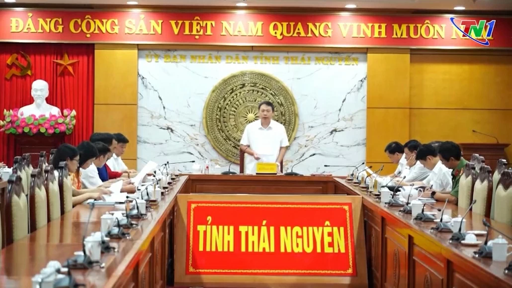 Thống nhất danh sách các tập thể, cá nhân đề nghị khen thưởng