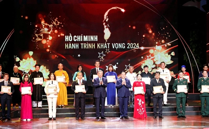 Hồ Chí Minh - Hành trình khát vọng 2024: Đổi mới và phát triển