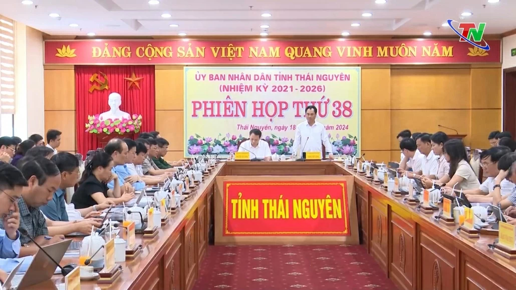 Phấn đấu hoàn thành các chỉ tiêu phát triển kinh tế - xã hội năm 2024 ở mức cao nhất